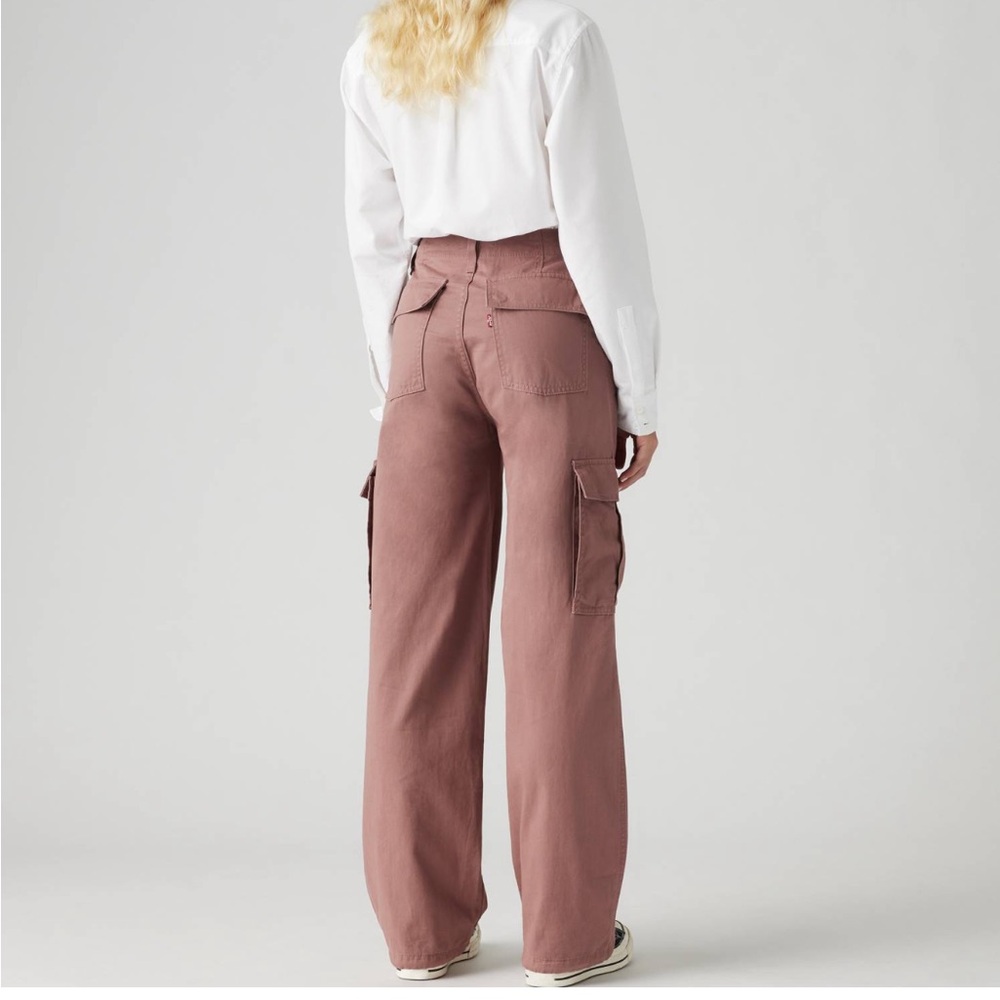 Levi’s - 94 BAGGY CARGO PANTS - 29w x 30l - Picture 3 of 7